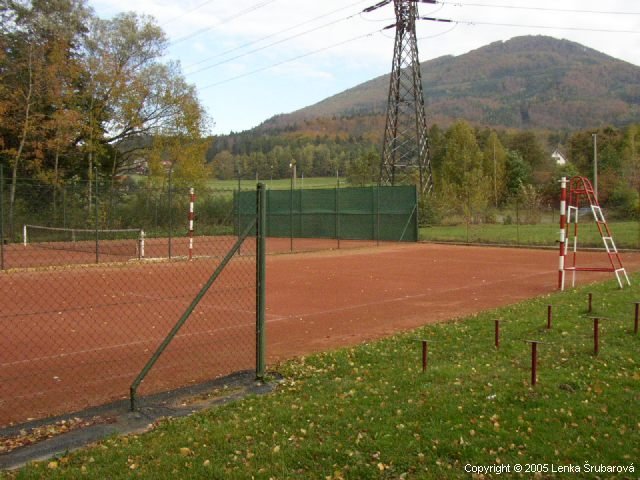 T�LOCVI�NA A KURTY V KUN�IC�CH P. O.